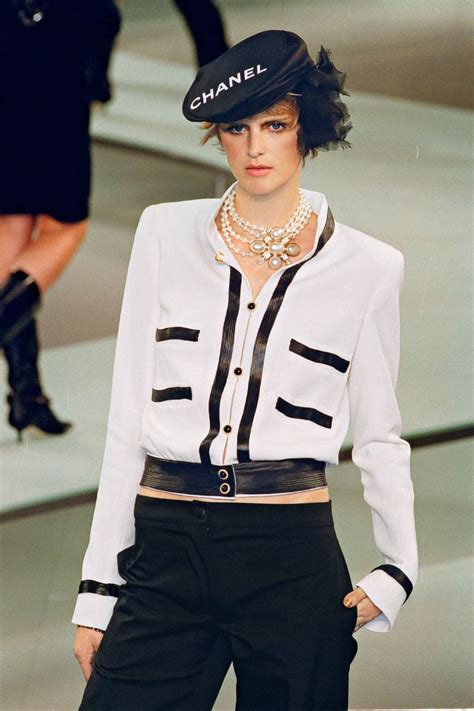 what is chanel|history of chanel clothing.